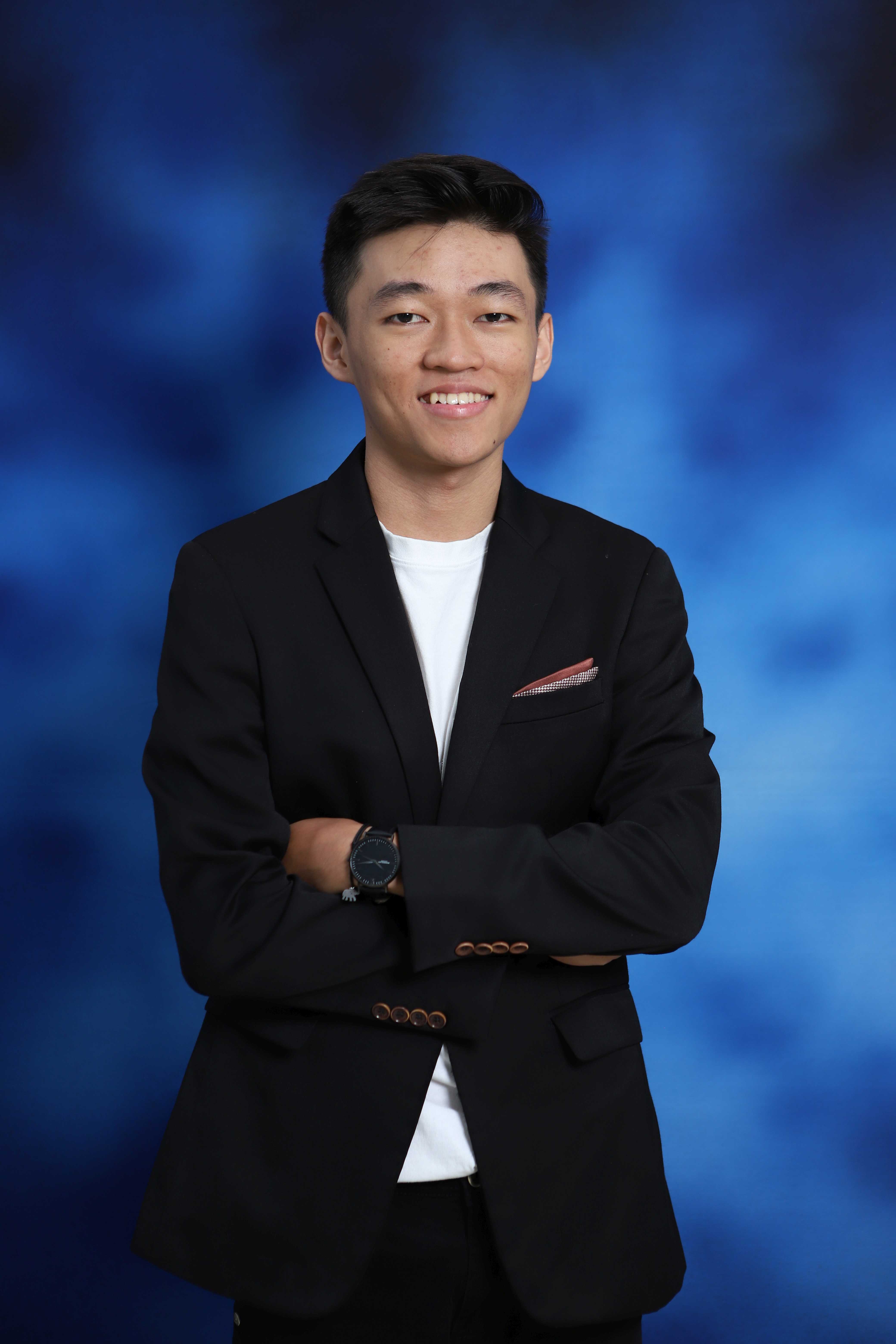 Hansel Ivander Jodie S.Li